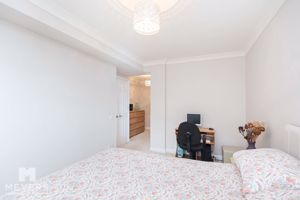 Photo 16- click for photo gallery